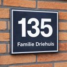 Plaque émaillée numéro de maison moderne