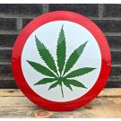 Mauvaise herbe interdite