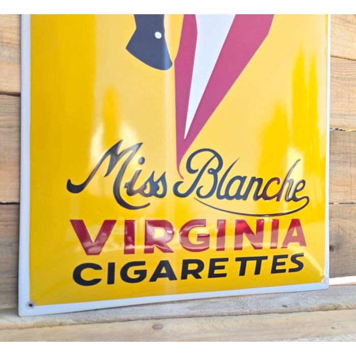 where to buy cigarettes in qatar Doha Qatar 31 Oct 2019 Dunhill Stock Photo 1561399192 where to buy cigarettes in qatar Doha Qatar 31 Oct 2019 Dunhill Stock Photo 1561399192
