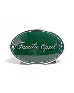 Plaque avec nom bombée avec bord +