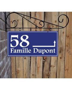 Enseigne double face avec nom de famille entièrement personnalisée