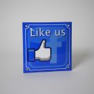 Like us on facebook signe