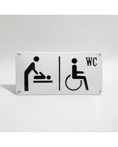 Toilettes handicapés / salle de changement de couches