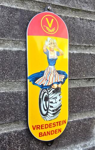 plaque émaillée de propreté