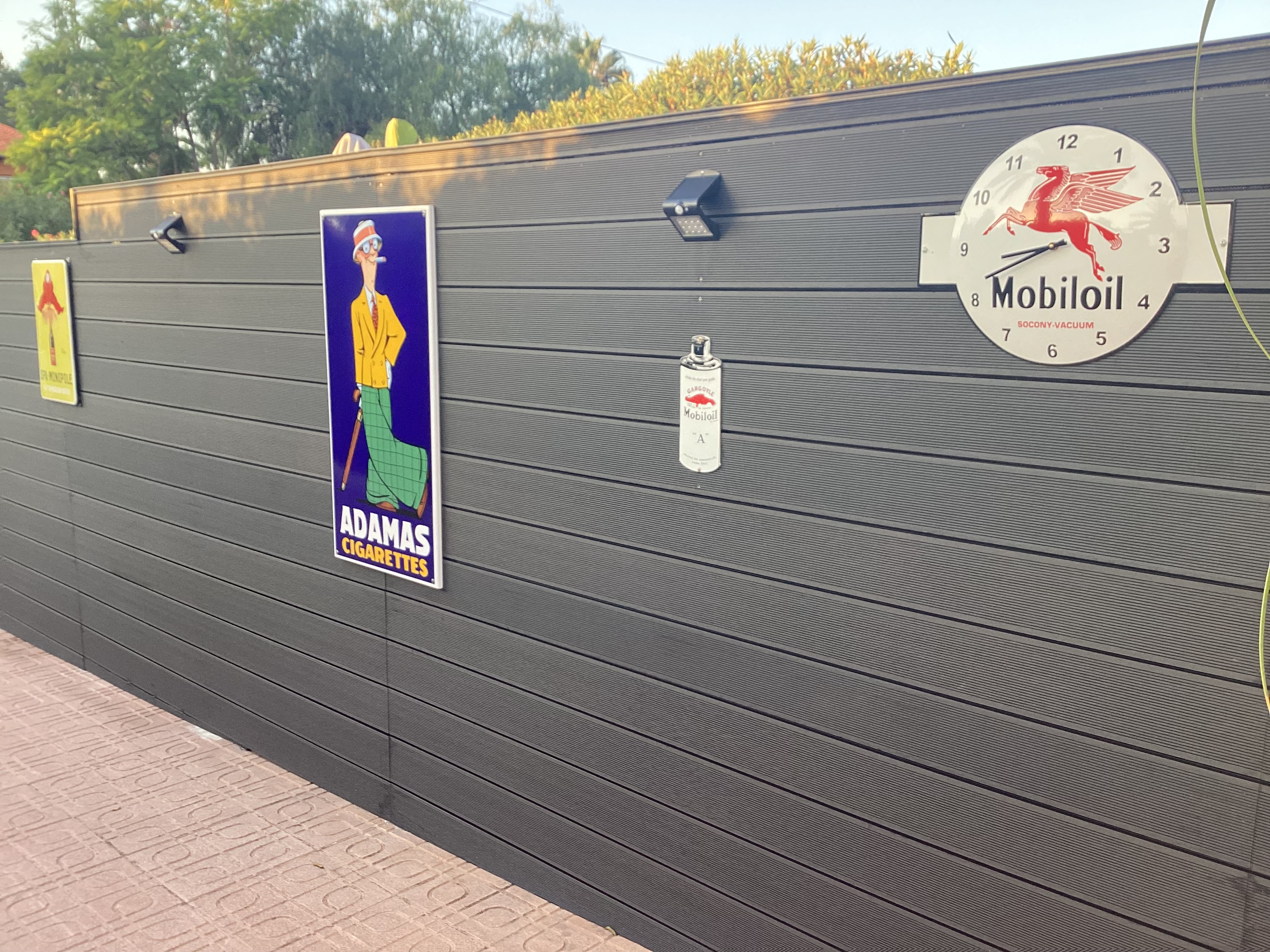 Horloge Mobiloil emalj